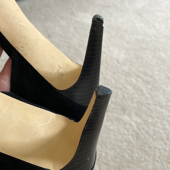 JOE’S 3 1/2 inch black suede heels - Picture 5 of 11